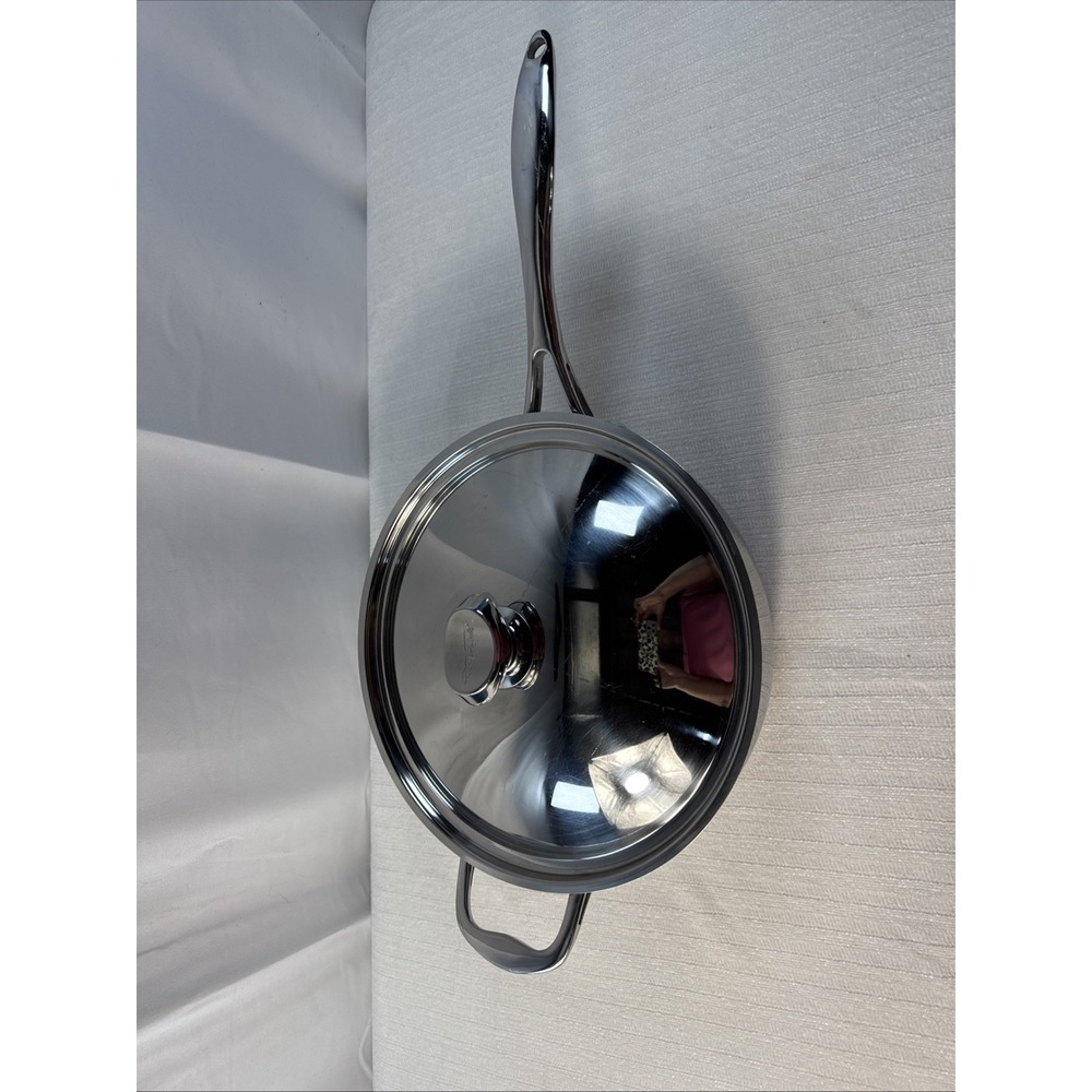 Wolfgang Puck Bistro elite Collection 5 Qt. 18/10 Stainless Steel Pan/lid - Picture 3 of 6